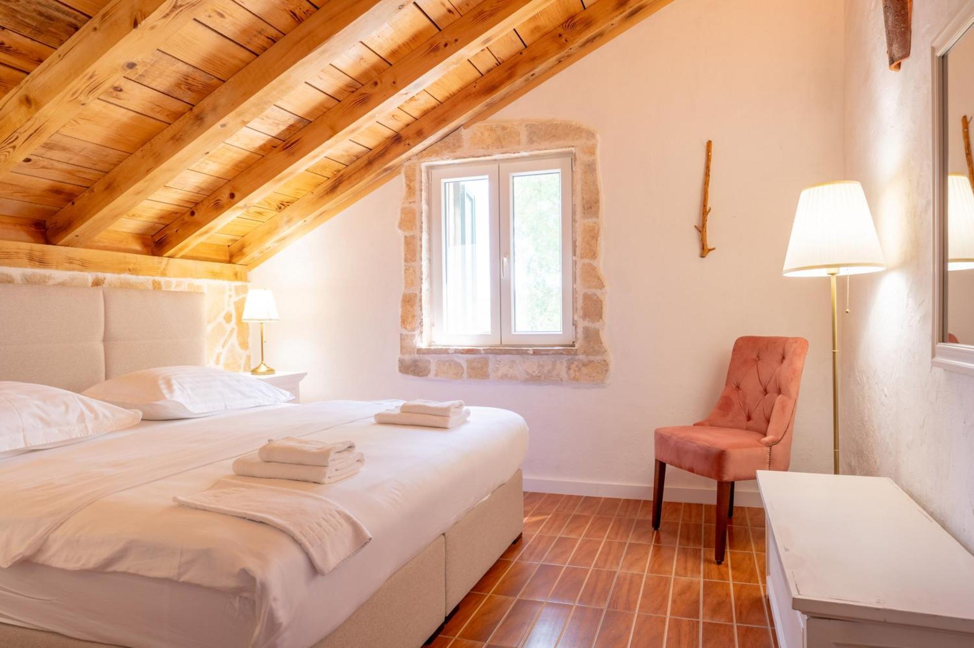 Nono Ban Hotel & Villa Gornji Humac Dış mekan fotoğraf
